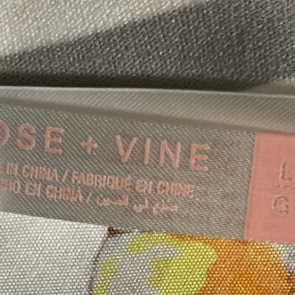 Rose and vine bralette - Picture 2 of 2